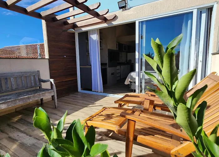 Casamar Lofts, Praia dos Anjos